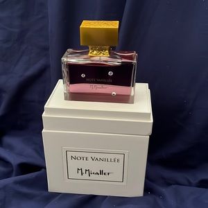 Note Vanillee M. Micaleff